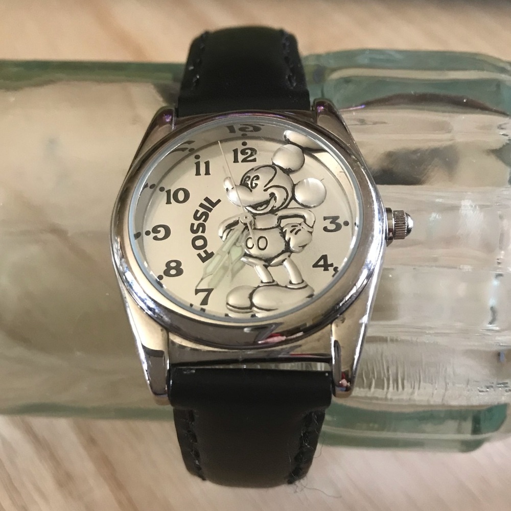 COPY - Mickey Mouse Limited Edition Fossil Watch Silver